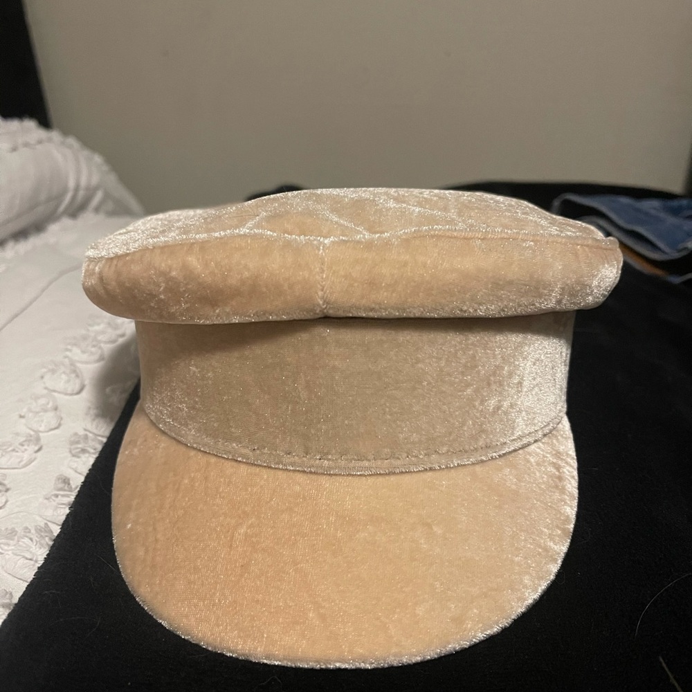 Hat never worn with tags